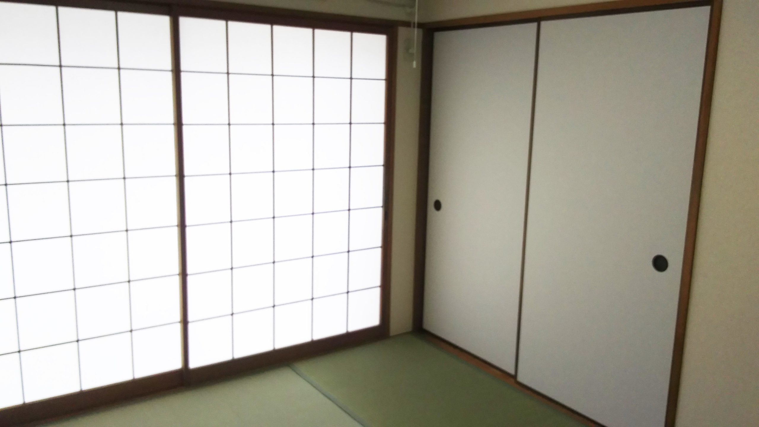 20210602 尼崎市のマンションに畳と襖と障子の納品をさせていただきました。