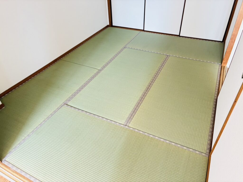 西宮市｜賃貸住宅の畳表替え6帖・襖張替え工事